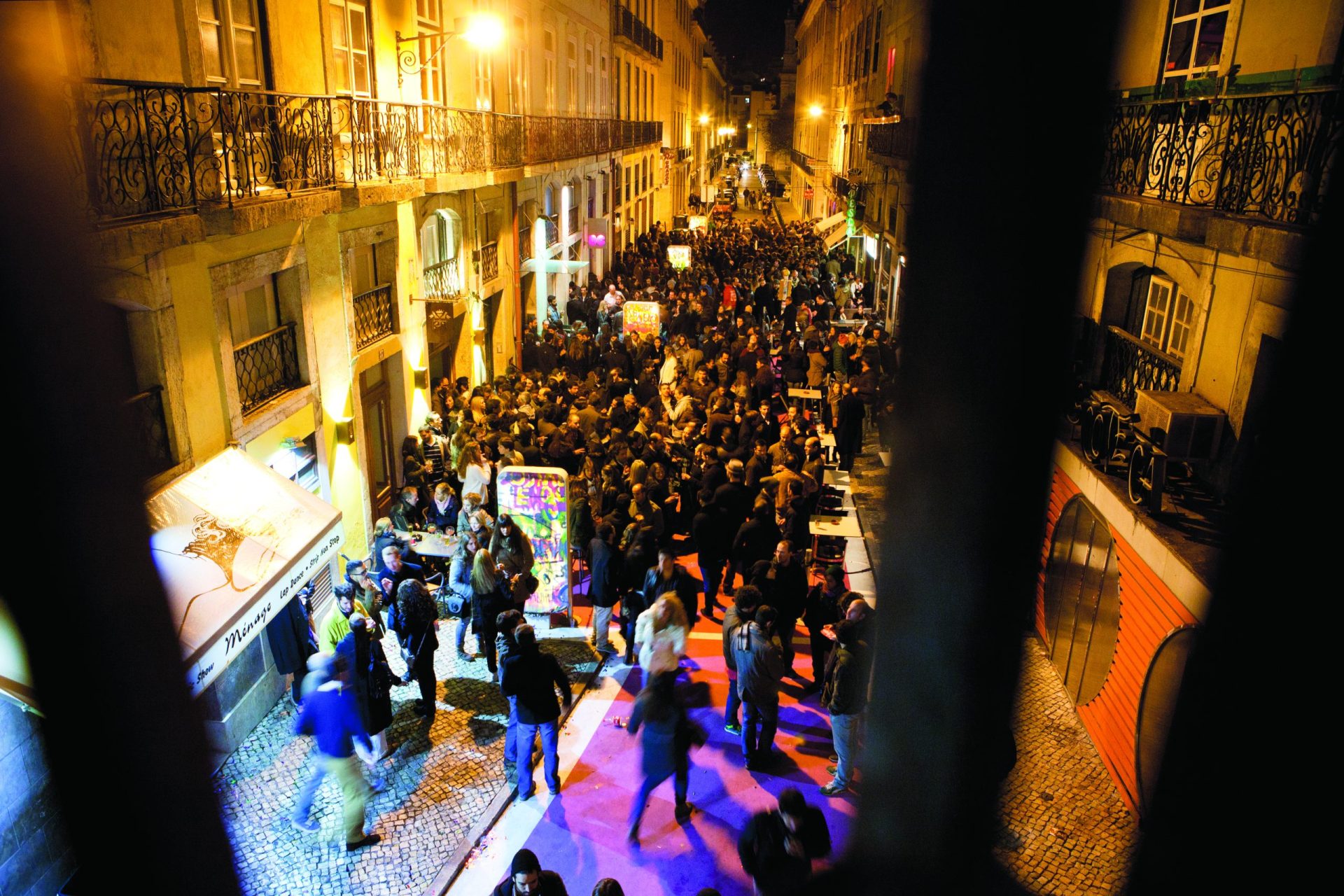 Diversão noturna. Noites regadas a álcool acabam em violência