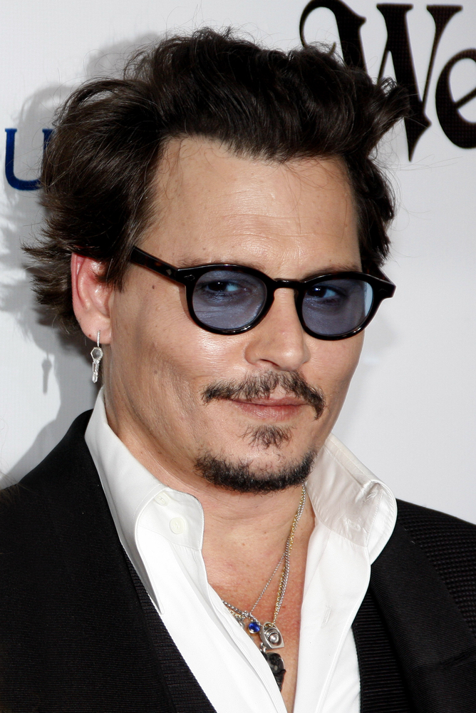 Johnny Depp dará vida a personagem inspirada em Dominique Strauss-Kahn