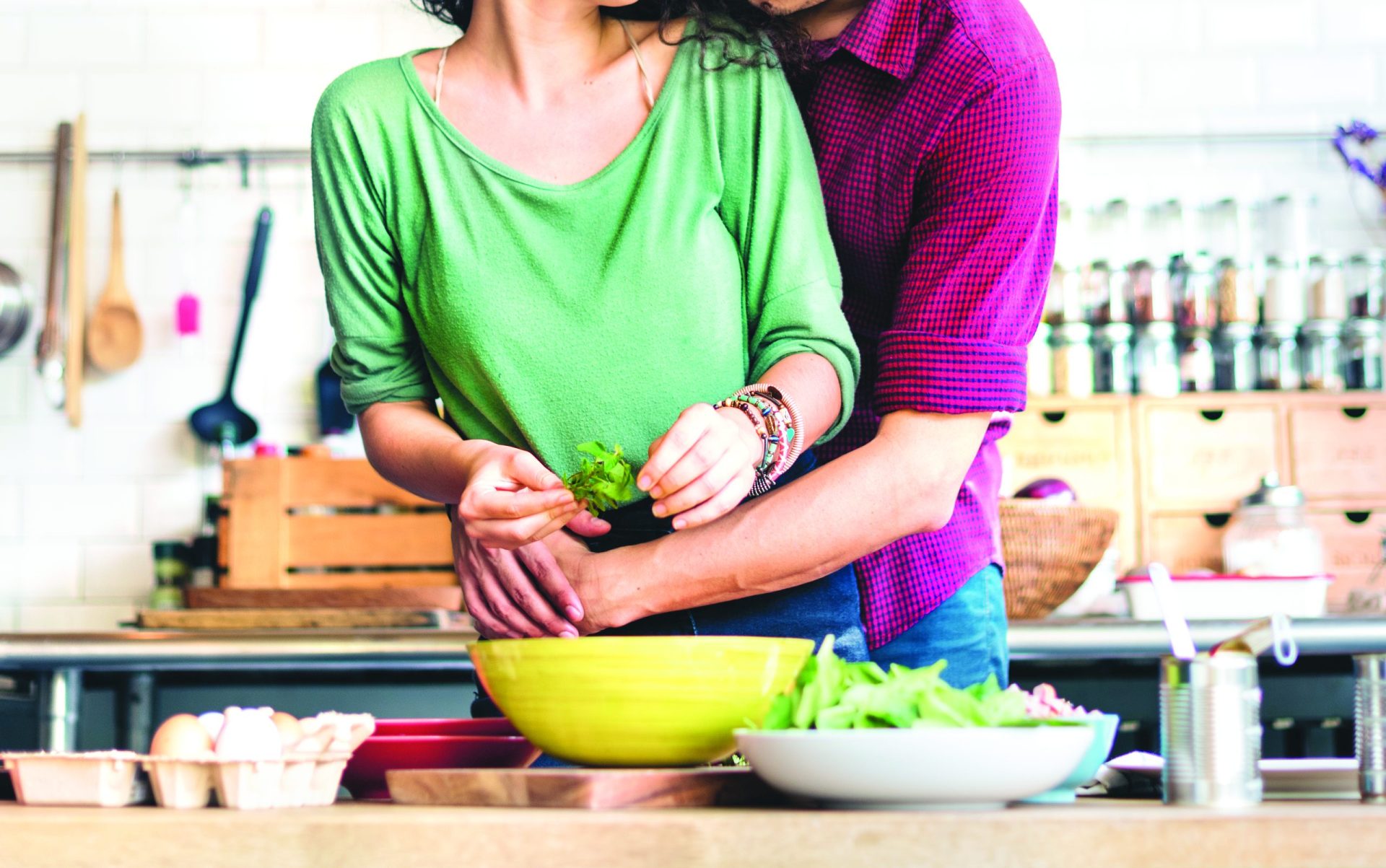 Amor e comida. Afinal, entre marido e mulher mete-se toda a cozinha