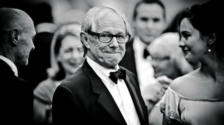 Ken Loach.”A televisão desgasta mais que o cinema e é arruinada por quem a controla”