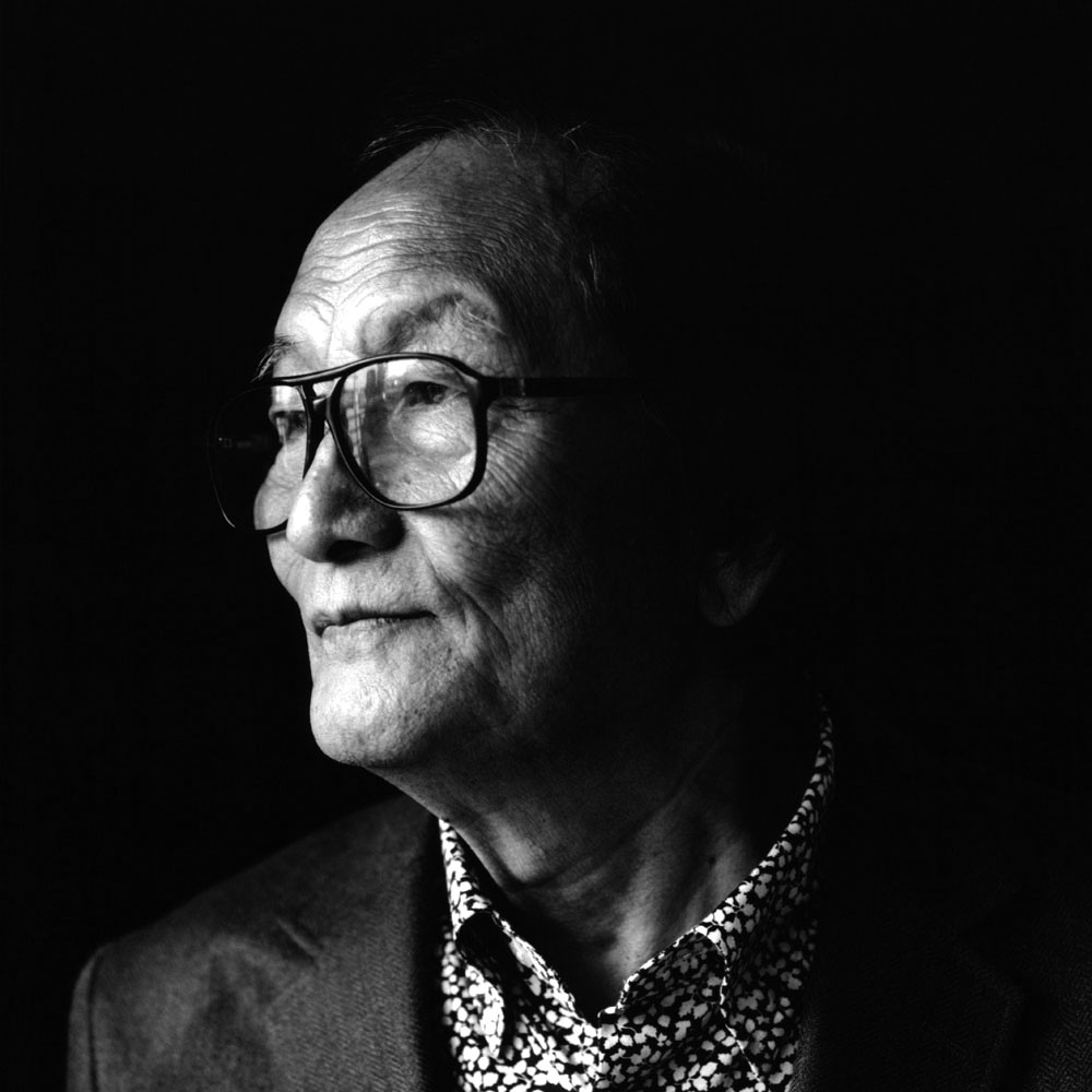 Isao Tomita. Os sintetizadores eram a sua banda