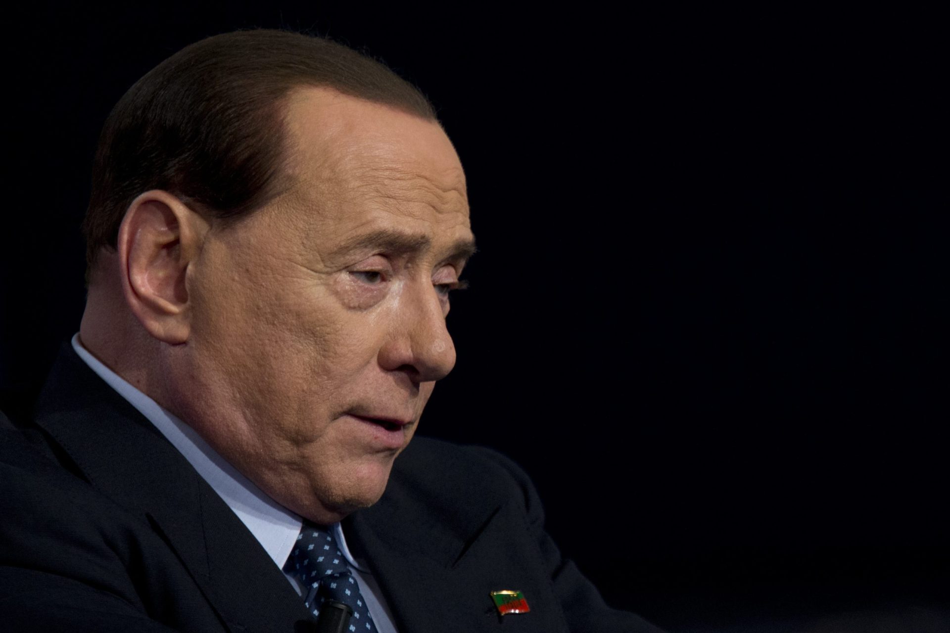 Itália. Berlusconi já foi operado ao coração