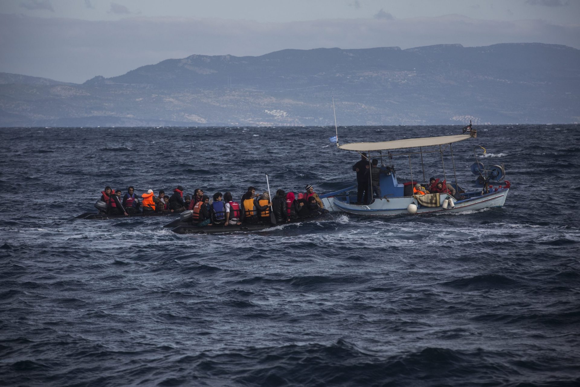 Resgatadas mais de 2000 pessoas no Mediterrâneo