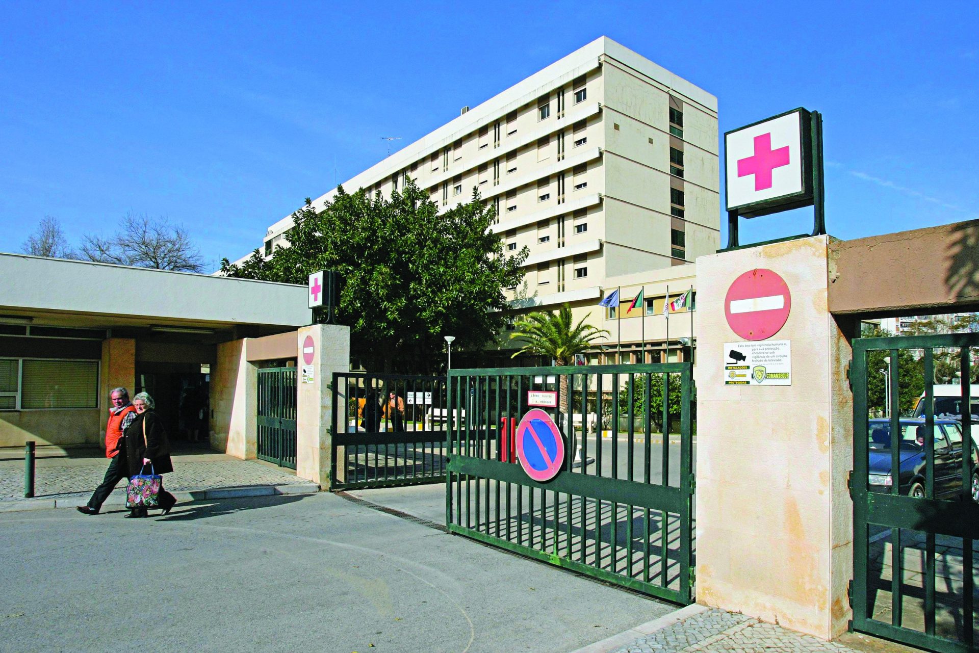 VIH. Algarve está a dar medicação a alguns doentes só para três dias