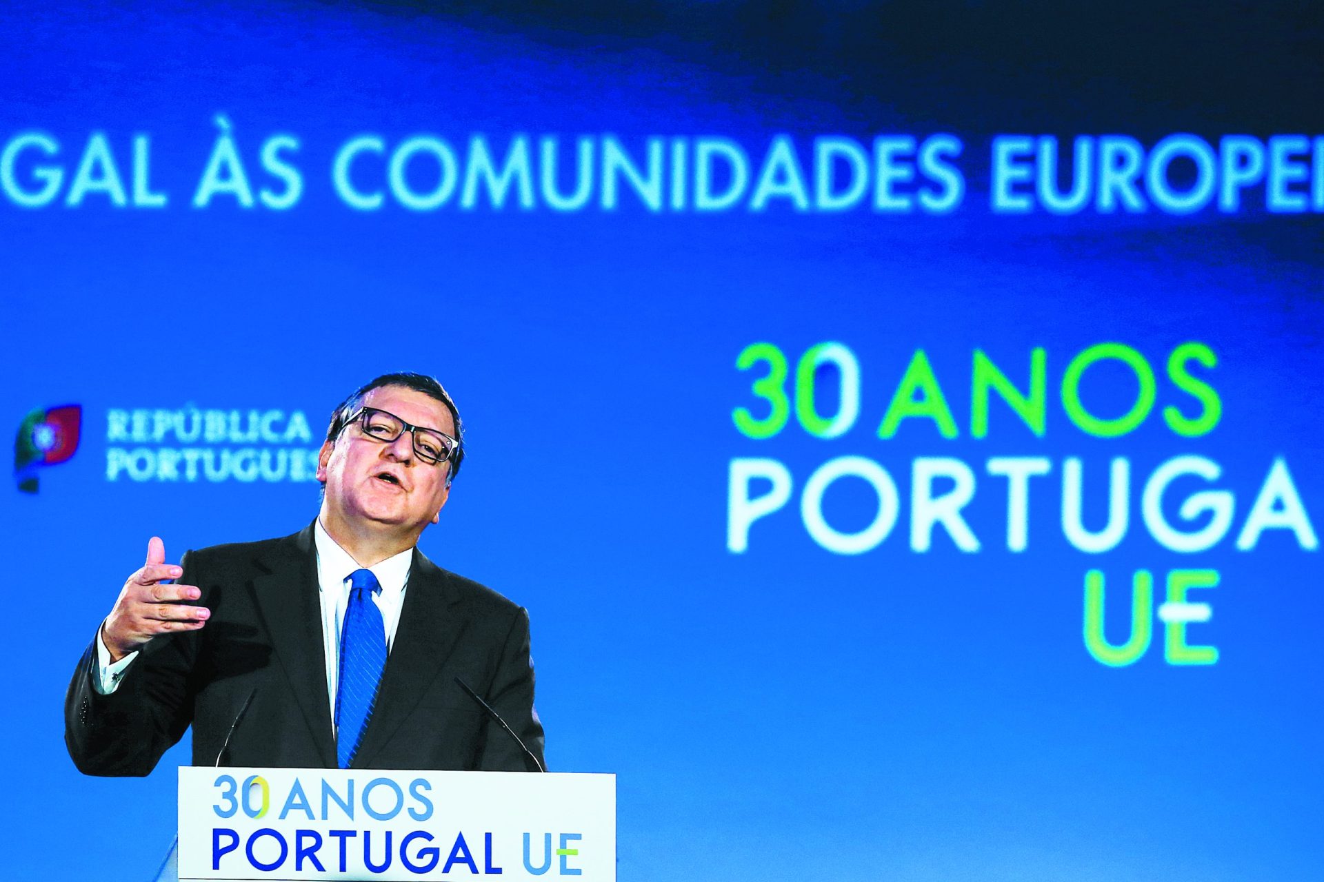 Esquerda critica Durão Barroso