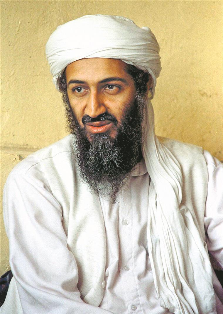 Ex-fuzileiro que contou a história da morte de Bin Laden vai ter de pagar milhões