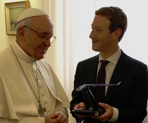 Papa recebe Mark Zuckerberg