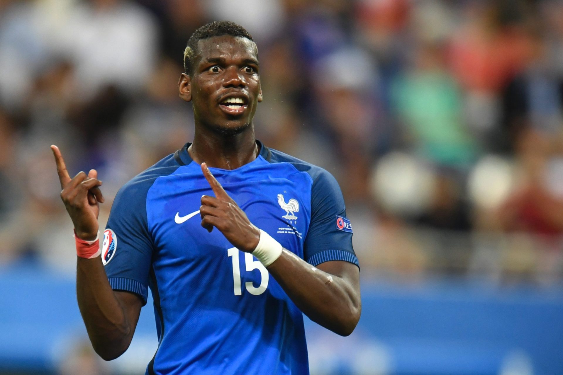 Manchester confirma Paul Pogba