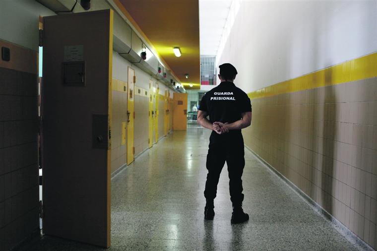 Setúbal. Desmantelado esquema de tráfico de droga liderado por reclusos