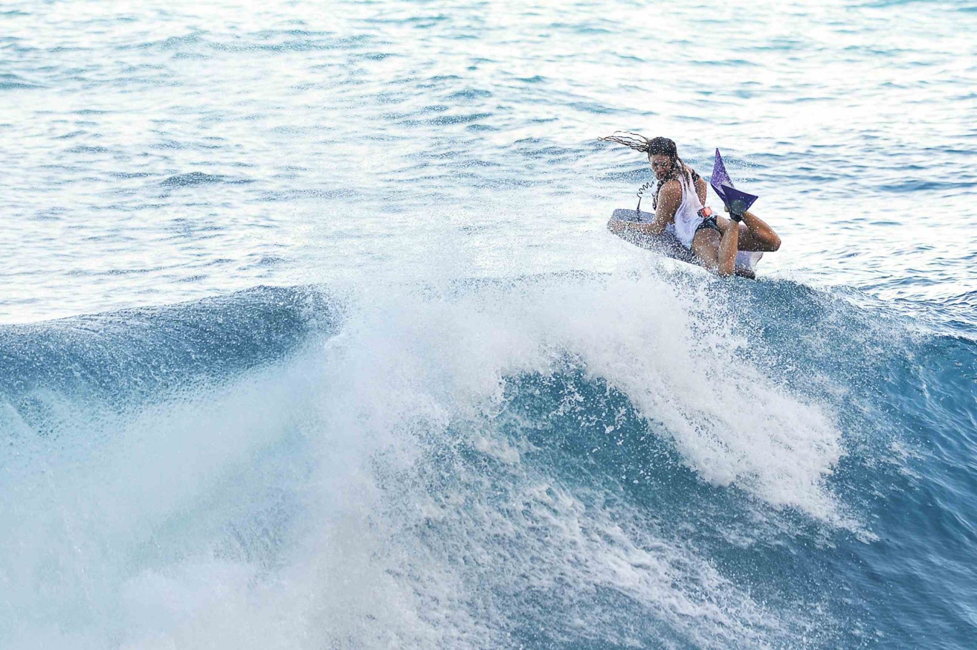 Bodyboard. Pentacampeã Neymara Carvalho na ilha da Madeira