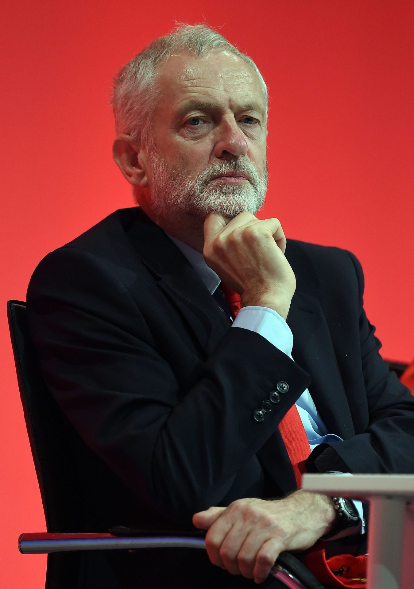 Reino Unido. Como olha a esquerda para a reeleição de Corbyn?