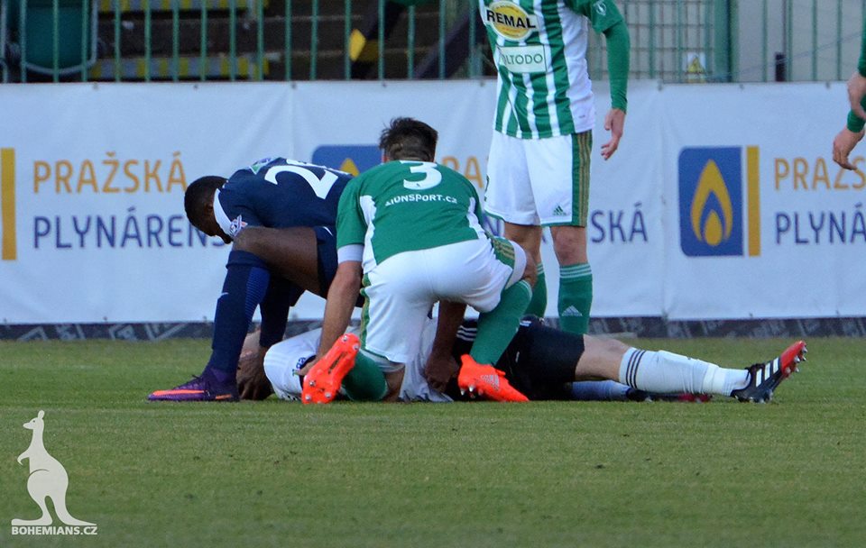 FIFA. Ex-Olhanense ganhou o prémio fair-play (com vídeo)