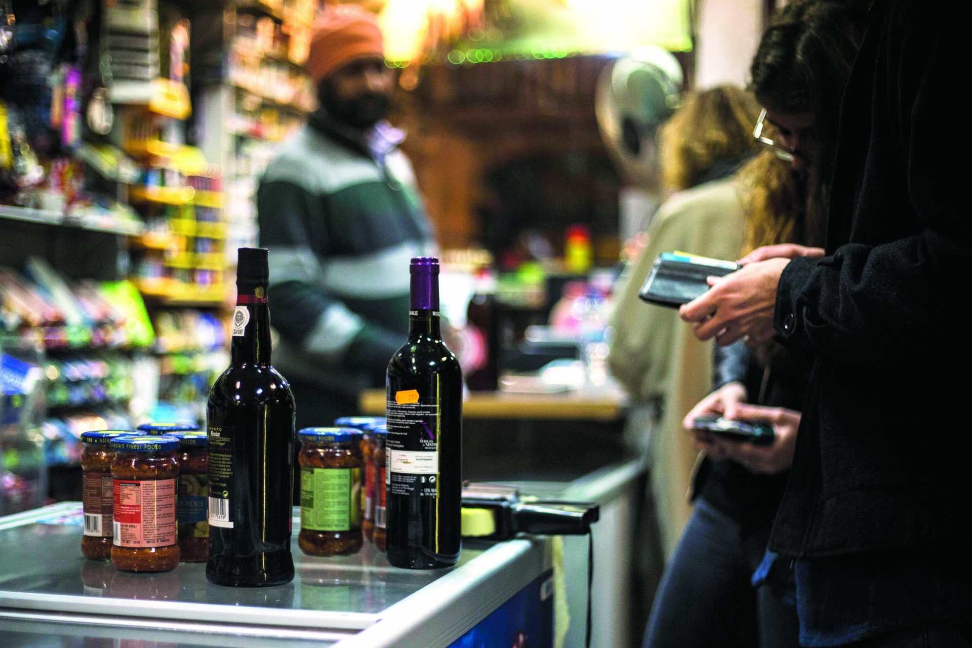 Lojas de conveniência. “Fechar às 22h? Ainda vamos ter é de fechar de vez”