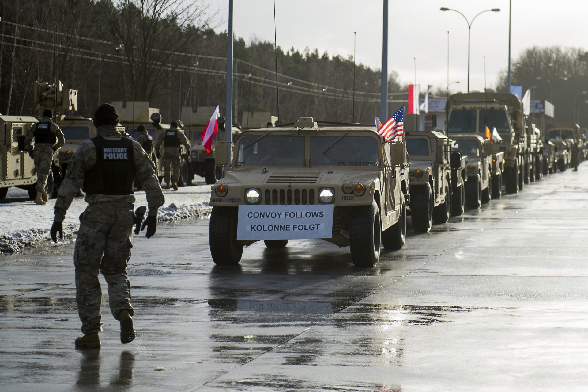 Polónia. Tropas norte-americanas reforçam contingente da NATO