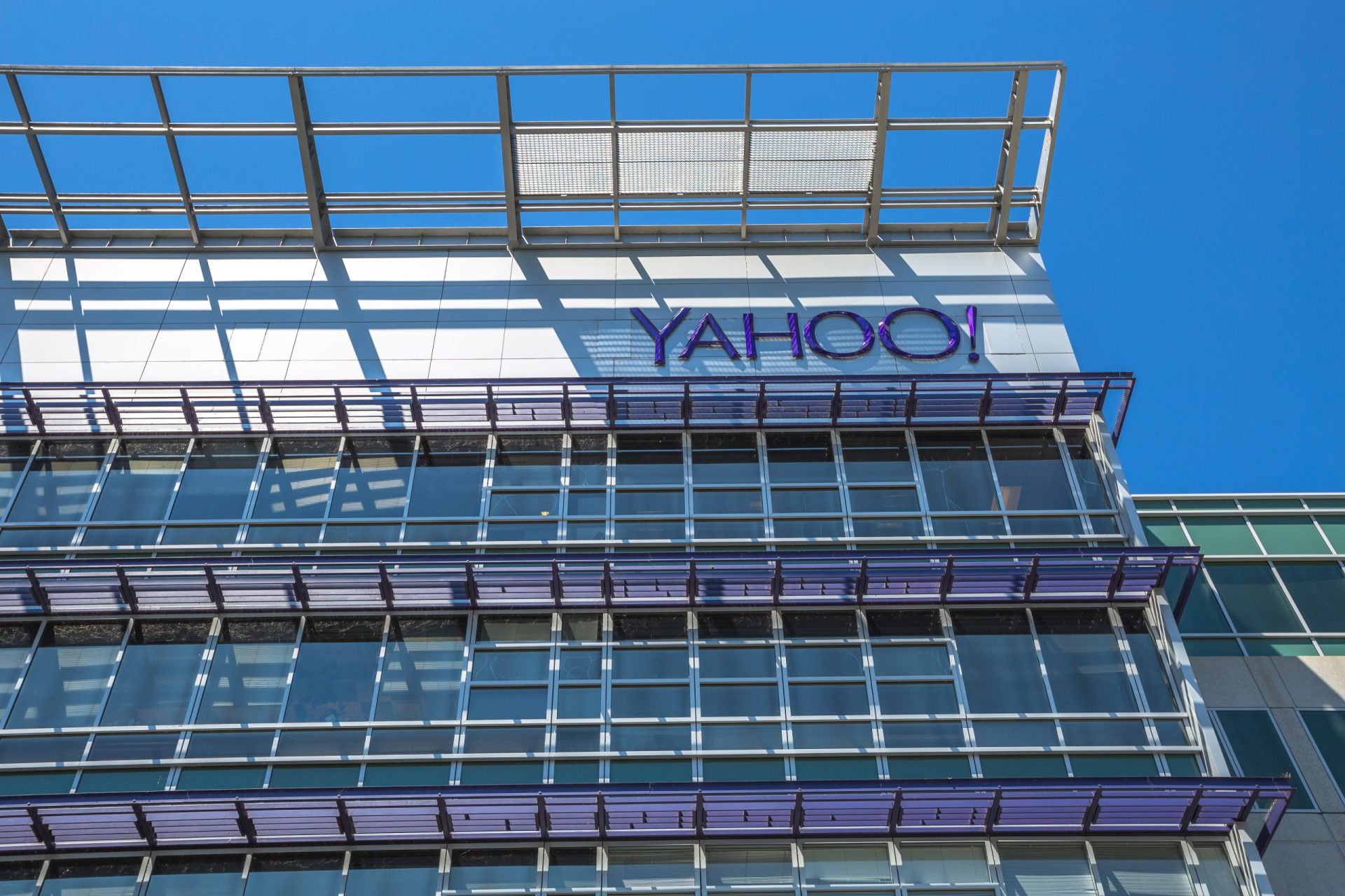 Funcionários da Yahoo vão folgar três dias por semana