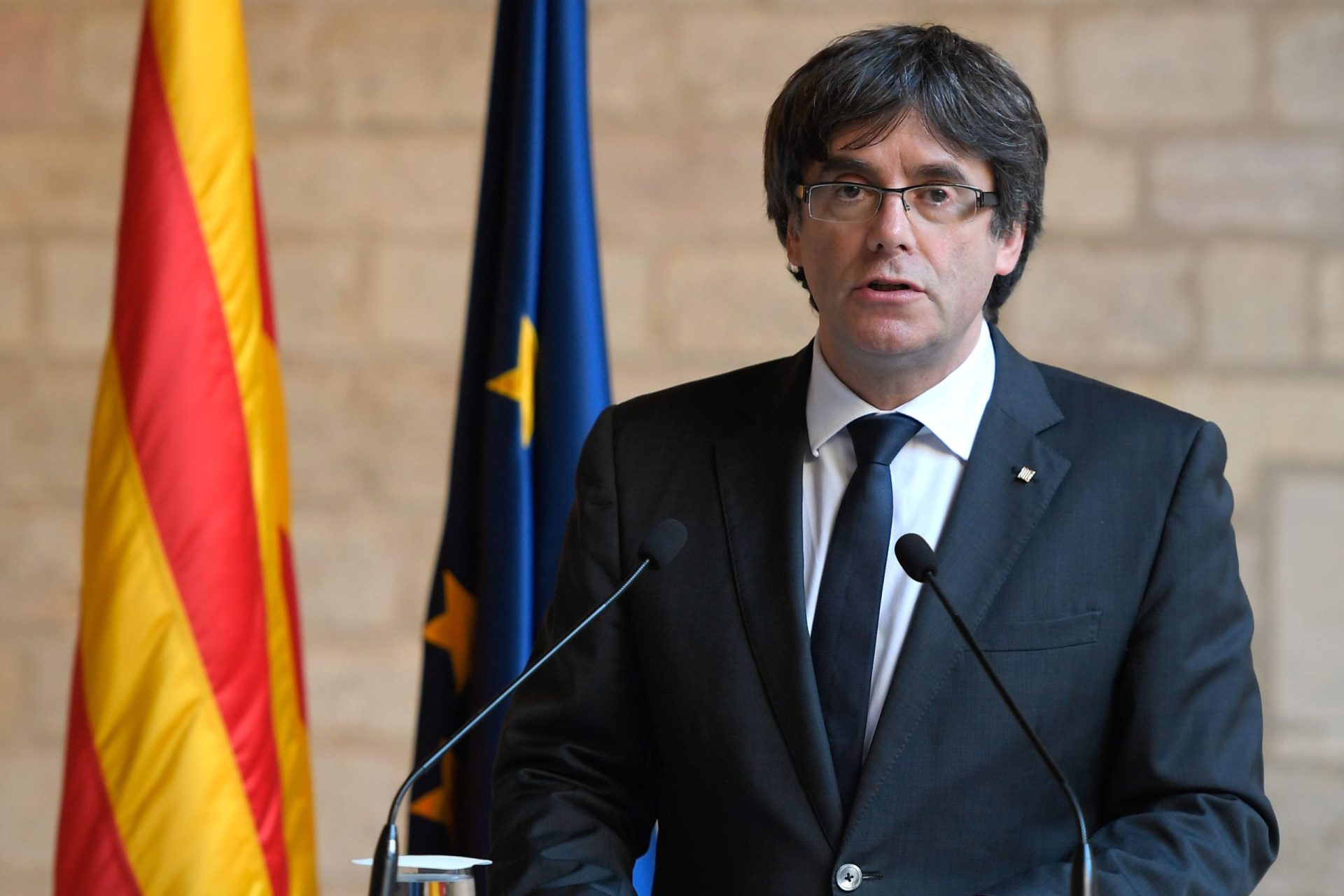 Puigdemont nas mãos da justiça belga