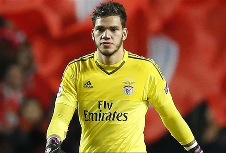 Liga dos Campeões. Ederson nomeado para jogador da semana