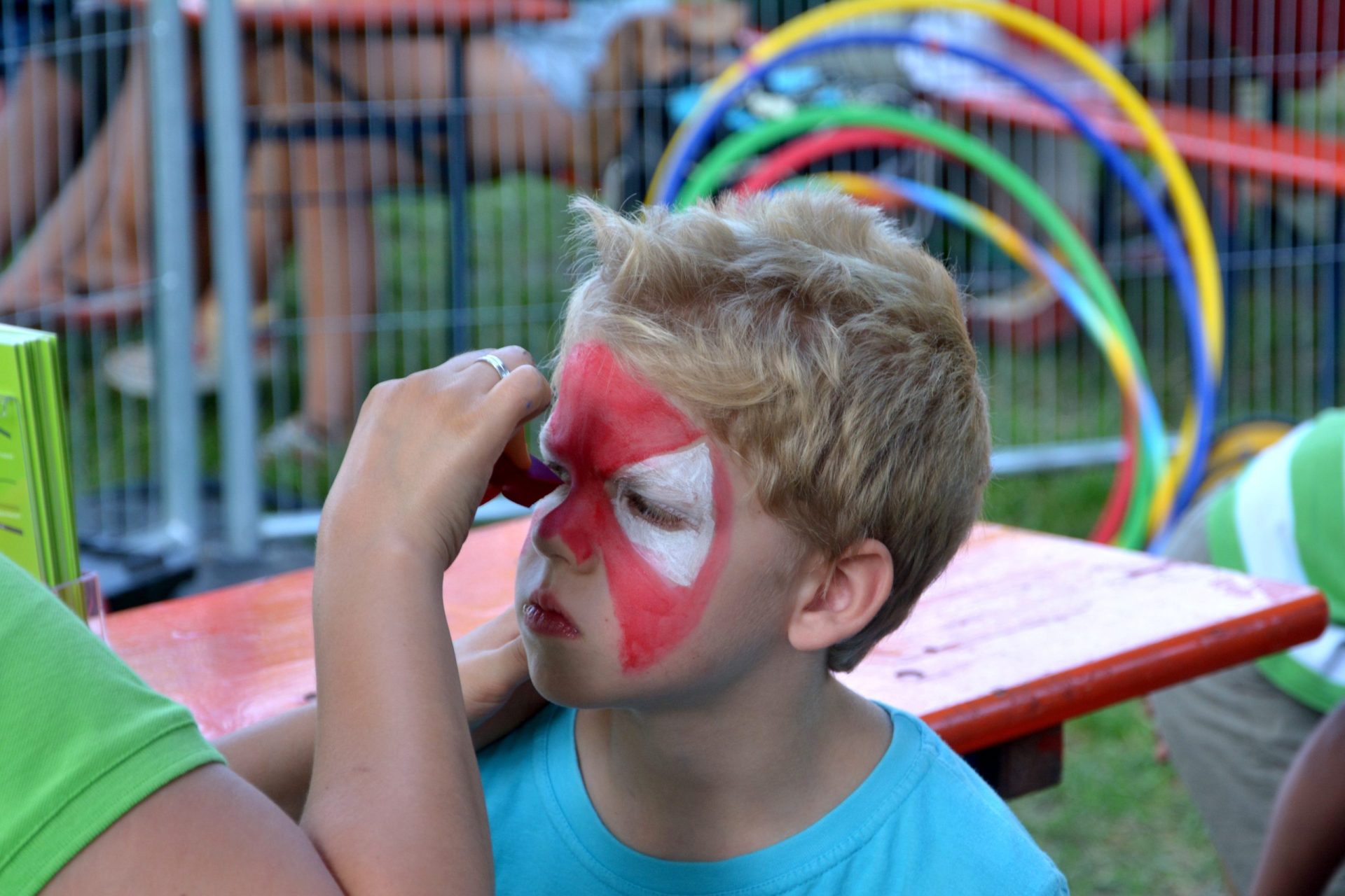 Carnaval. Deco alerta para pinturas faciais