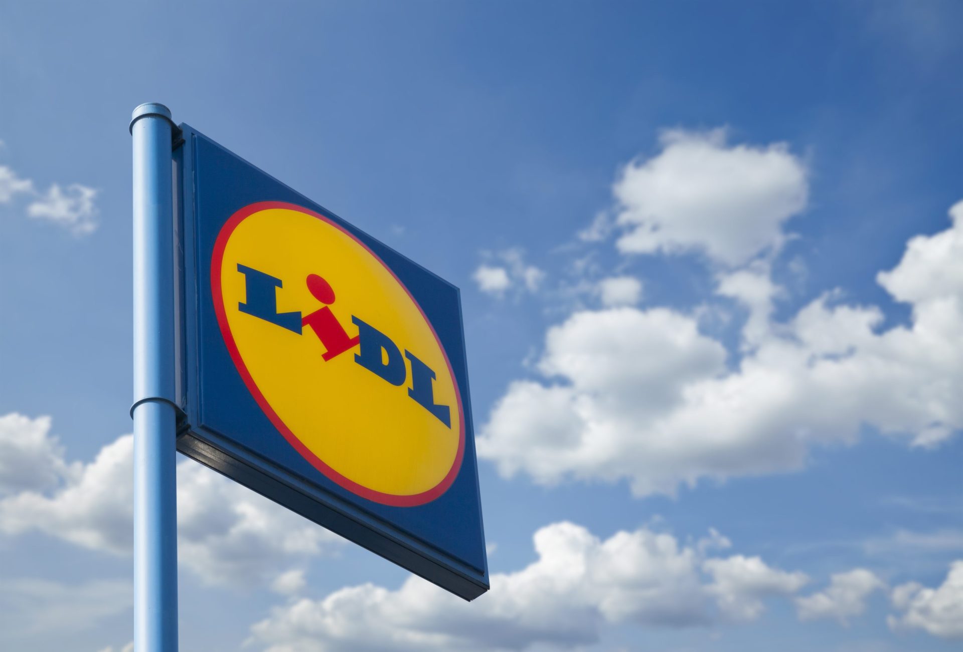 Lidl vai contratar 850 pessoas