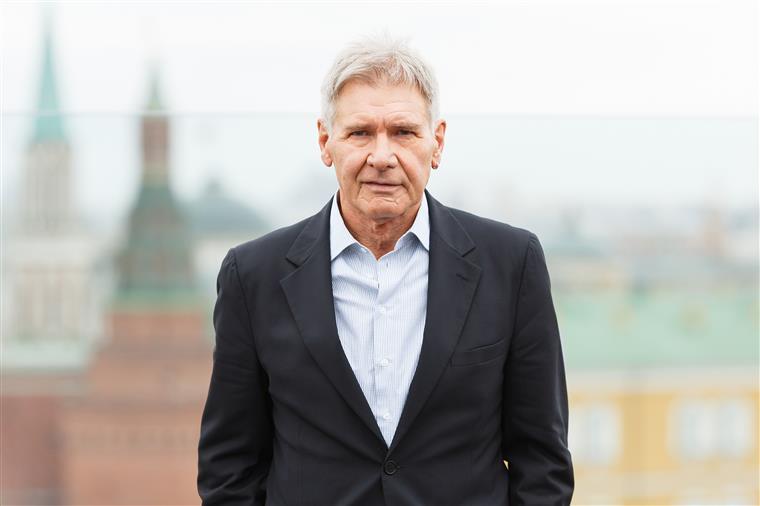 Harrison Ford vai continuar a pilotar aviões