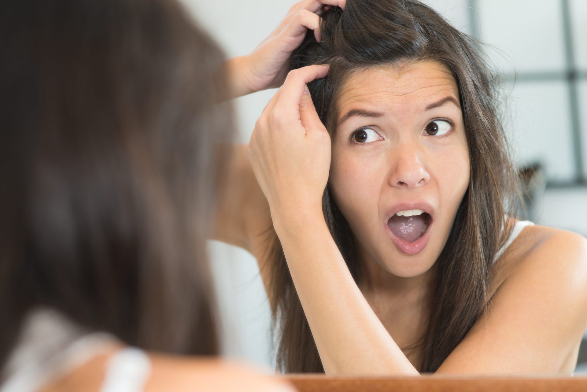 Cientistas descobrem a razão para os cabelo ficarem brancos