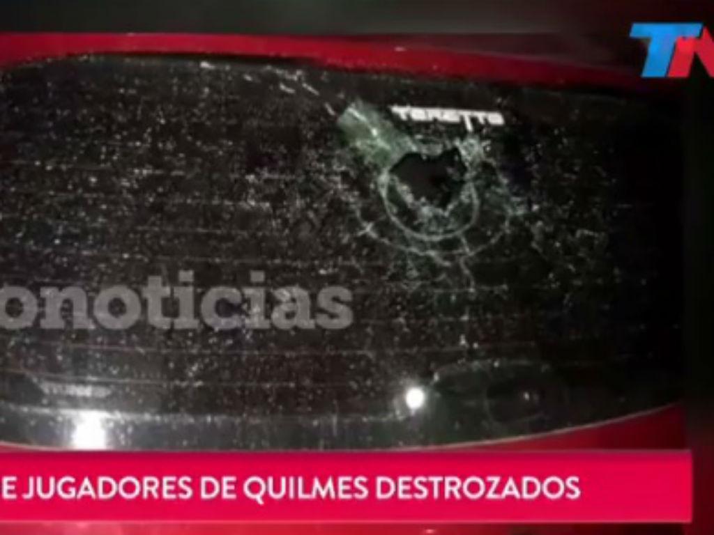 Argentina. Quilmes perde e adeptos partem carros dos jogadores (com vídeo)