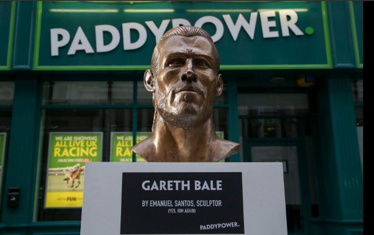 Autor do busto de Ronaldo faz nova vítima: Gareth Bale