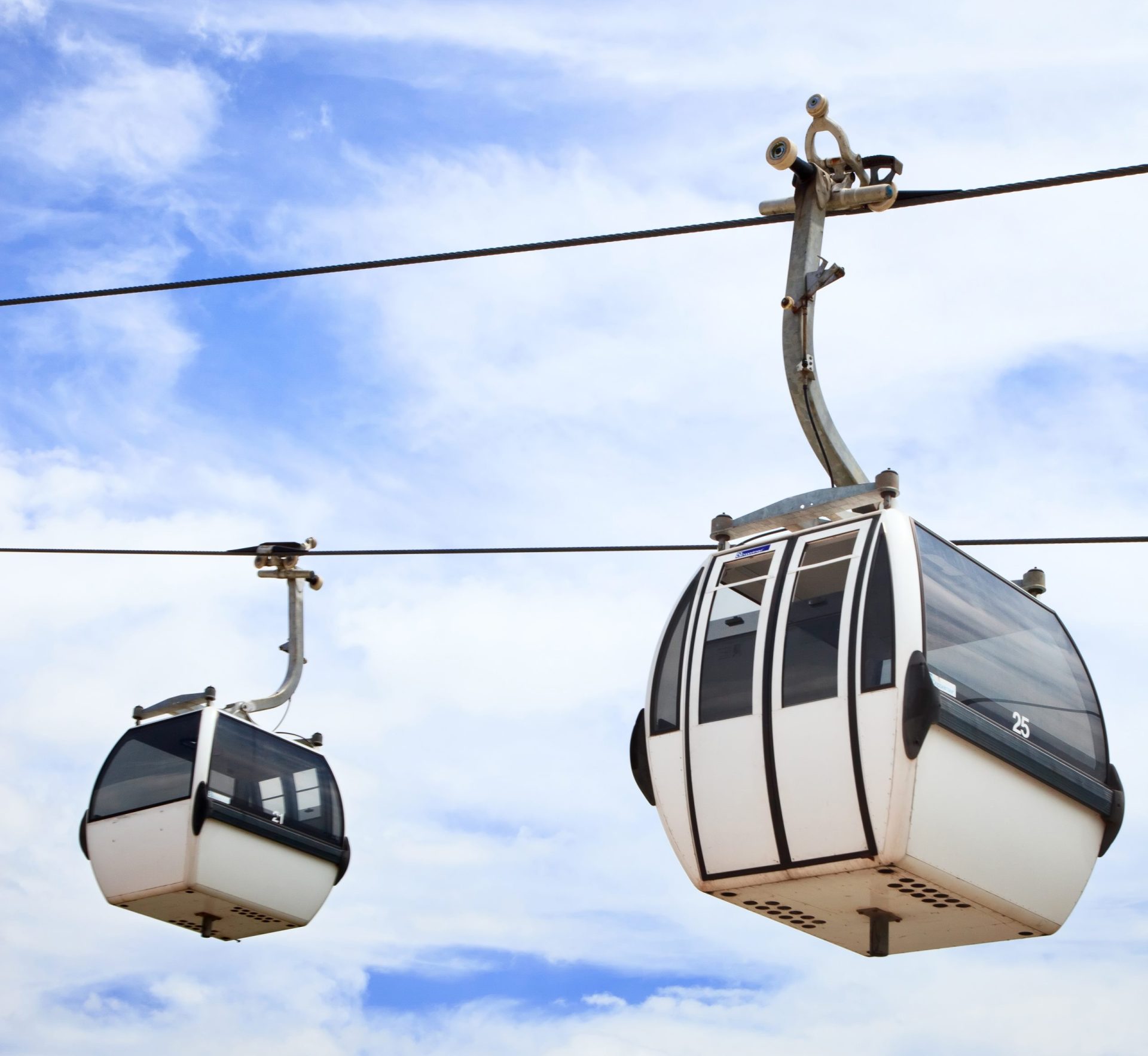 Queda de teleférico faz sete mortos