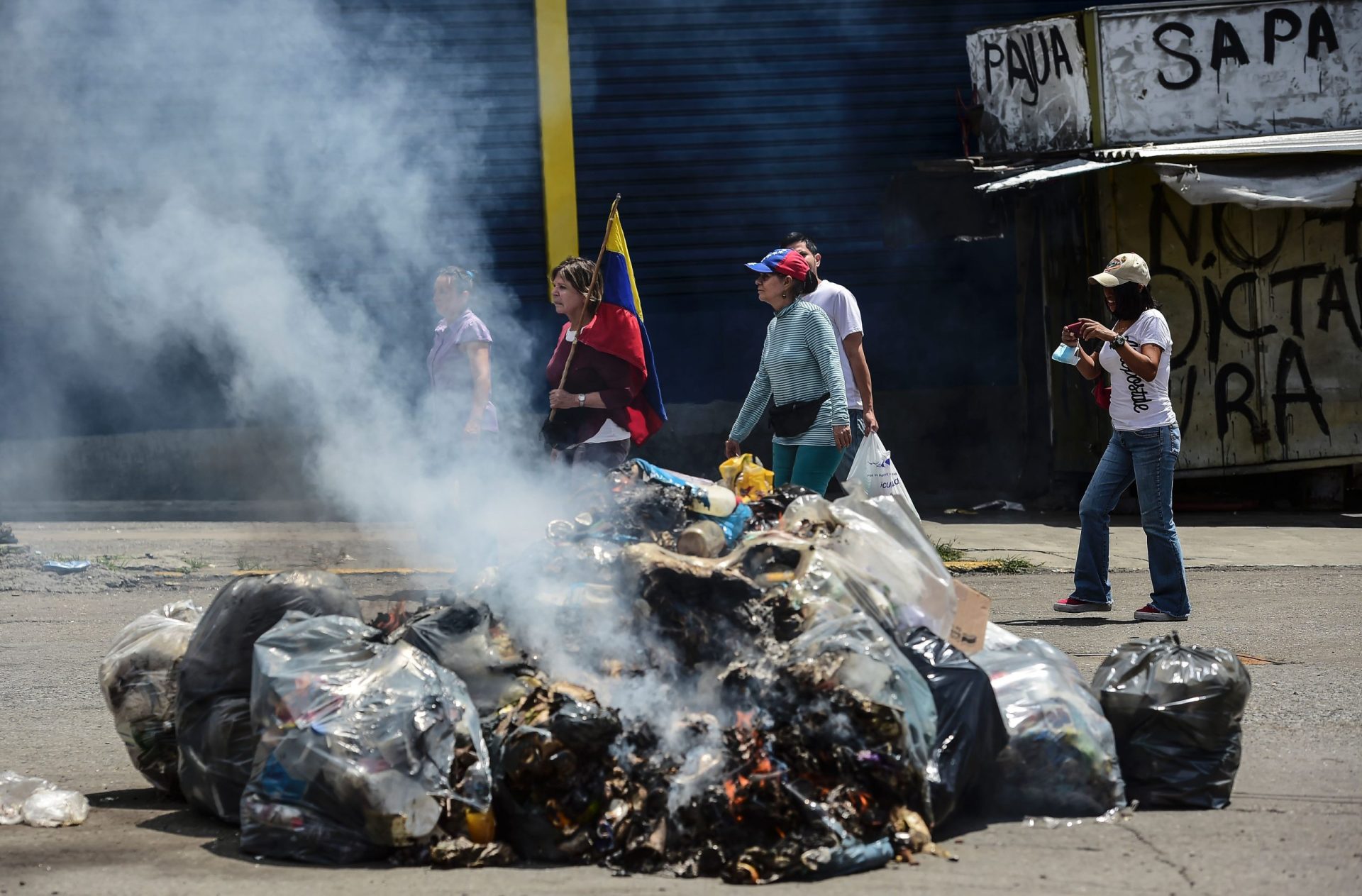 Venezuela. Eleições arrancam com quatro mortos