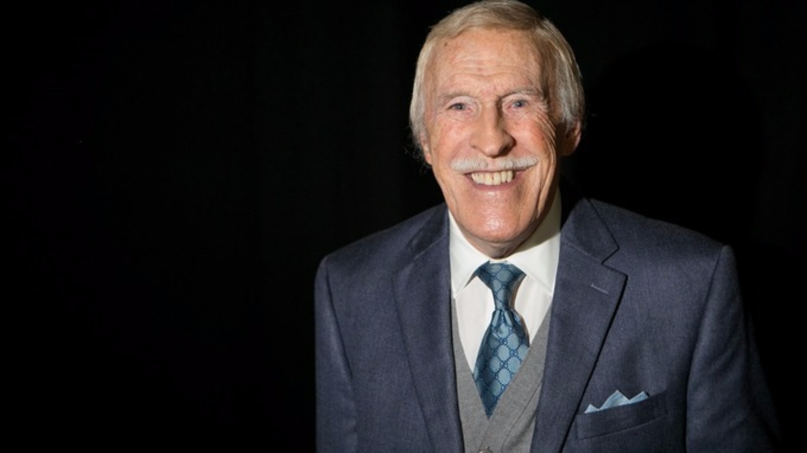 Sir Bruce Forsyth morre aos 89 anos