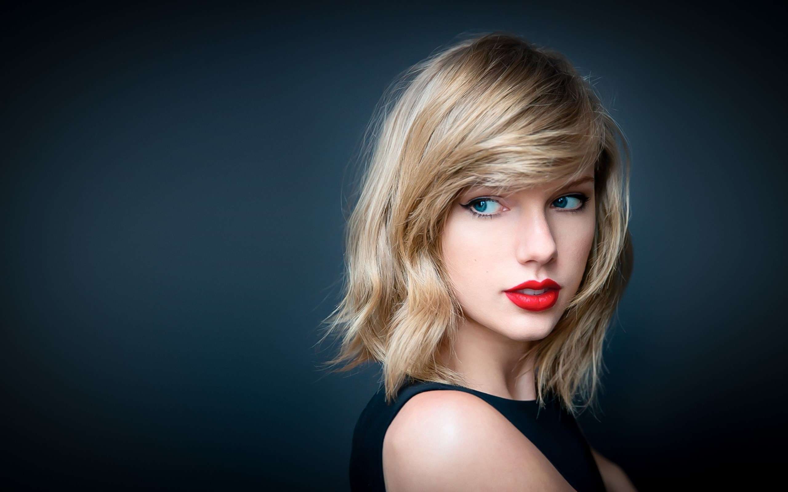 Taylor Swift fica invisível nas redes sociais e deixa os fãs em alvoroço