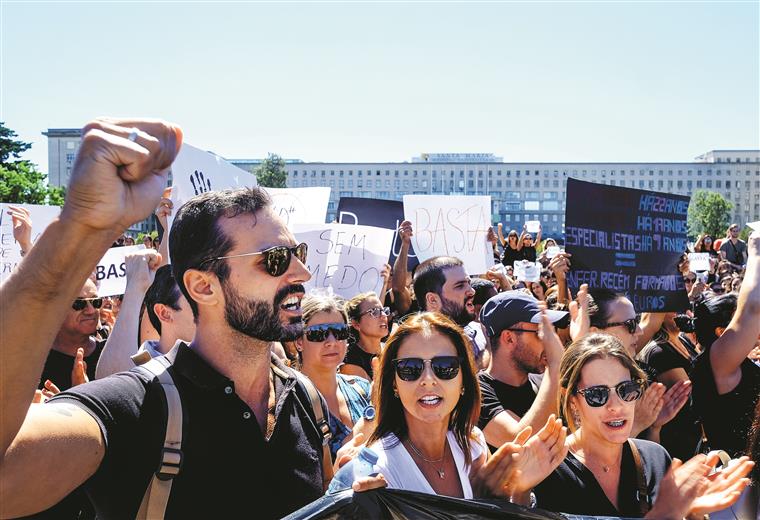 Enfermeiros. 87% de adesão à greve no turno da noite