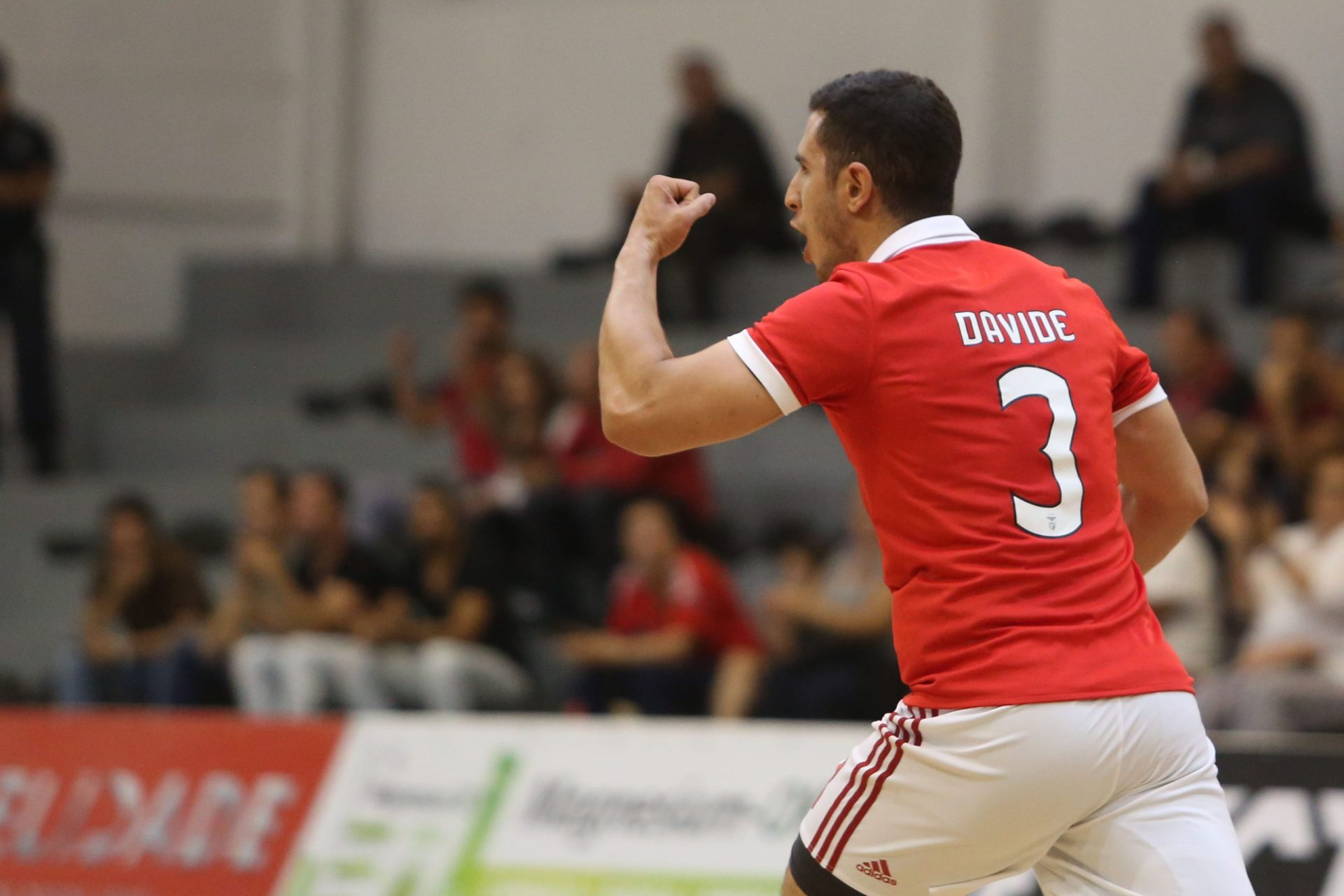 Andebol. Benfica estreia-se no Campeonato com vitória frente ao Águas Santas