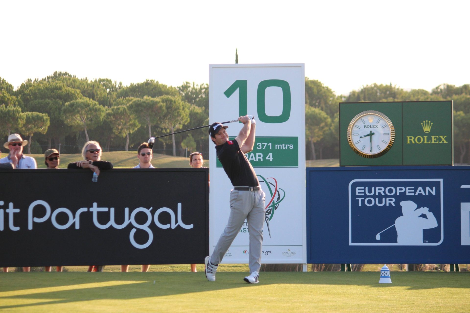 Golfe. Ricardo Melo Gouveia, Filipe Lima e Hugo Santos começam Portugal Masters abaixo do par