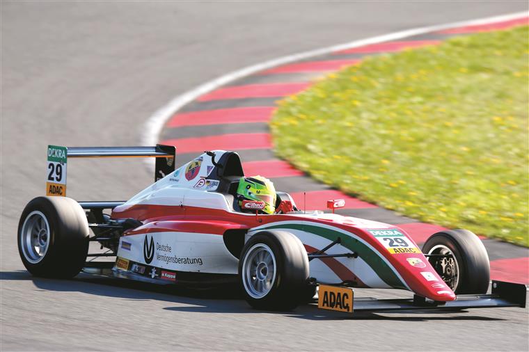 Mick Schumacher tornou-se campeão europeu do Fórmula 3