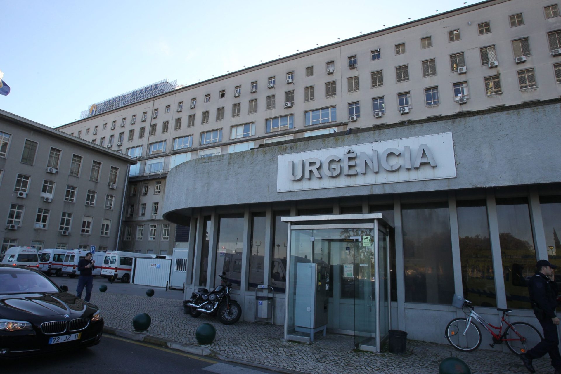 Paciente do Hospital de Santa Maria terá sido violada durante visita