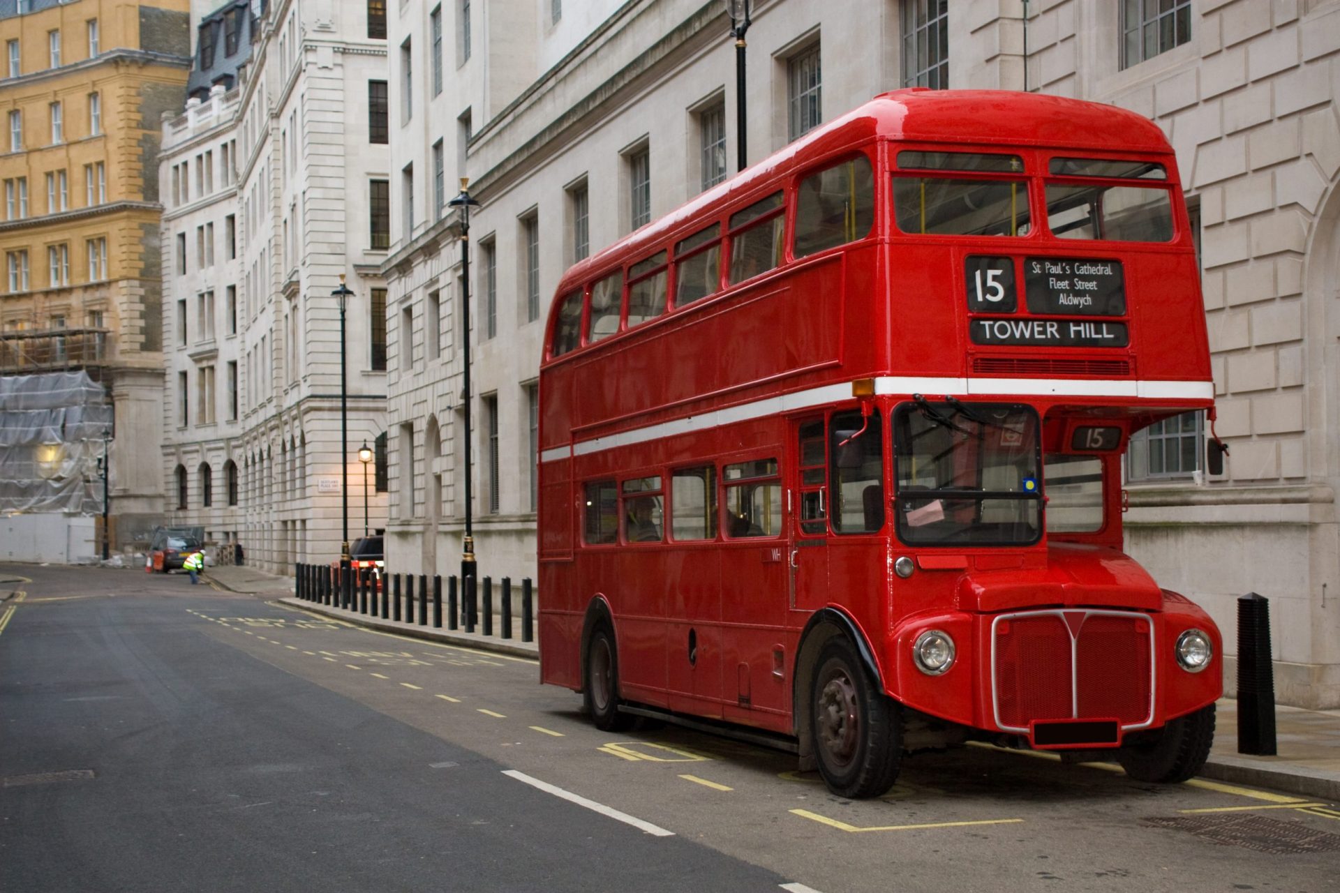 Autocarros vermelhos deixam de circular em Oxford Street