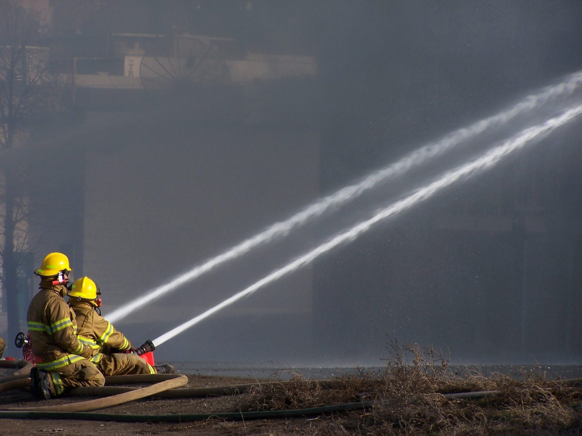 Lisboa. Incêndio deflagra em prédio