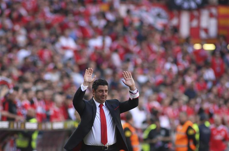 Rui Vitória afirmou ter sabido do interesse do Everton