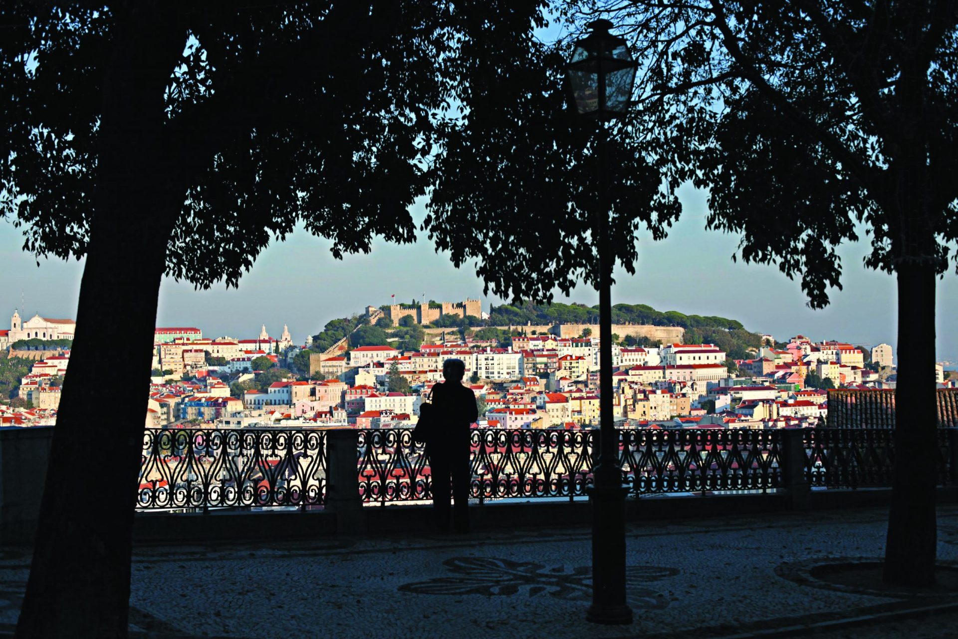 Há sempre um bom caminho. Dos crimes às aldeias fantasma