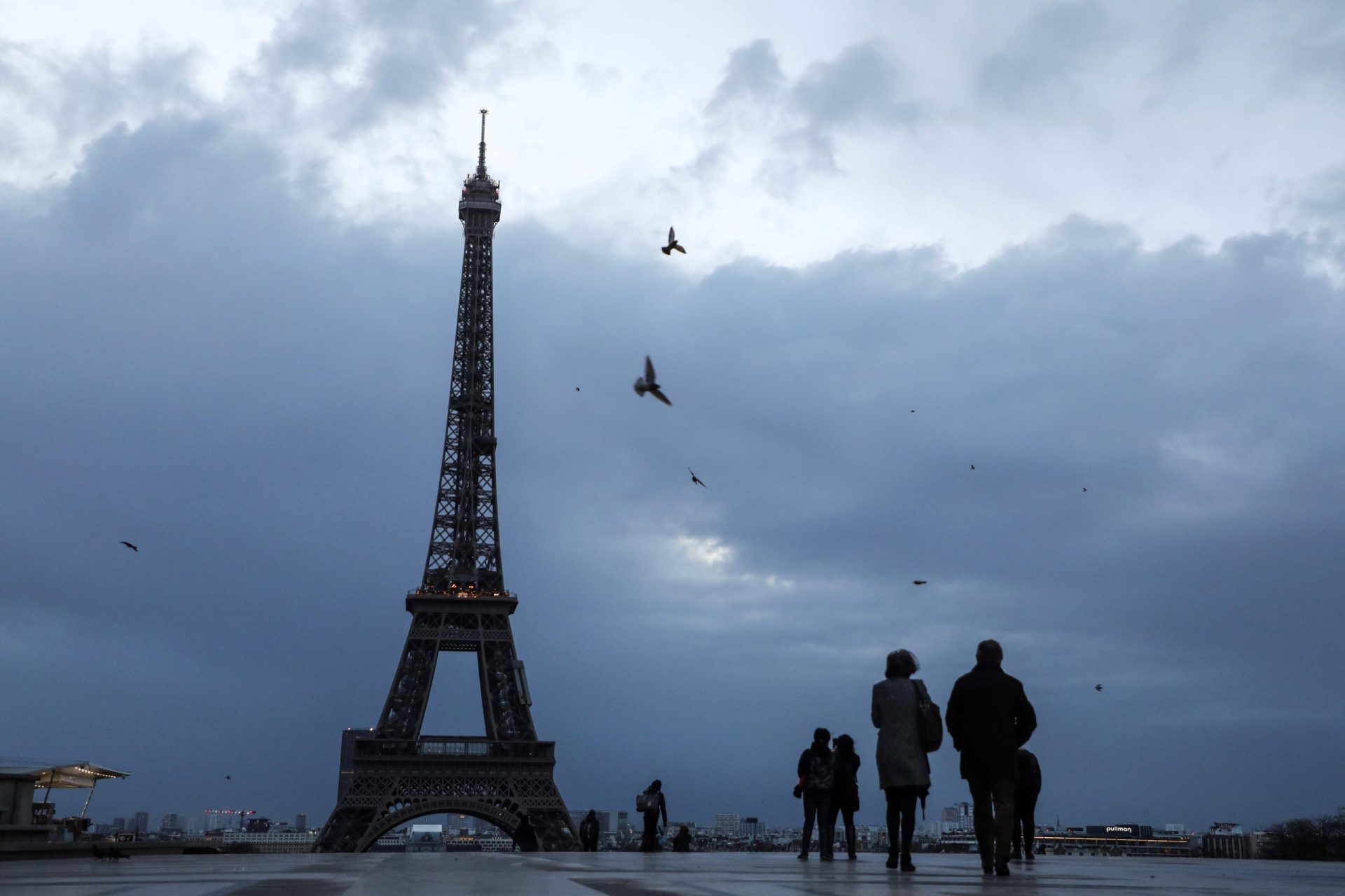 Tempestade e frio matam na Europa e Estados Unidos