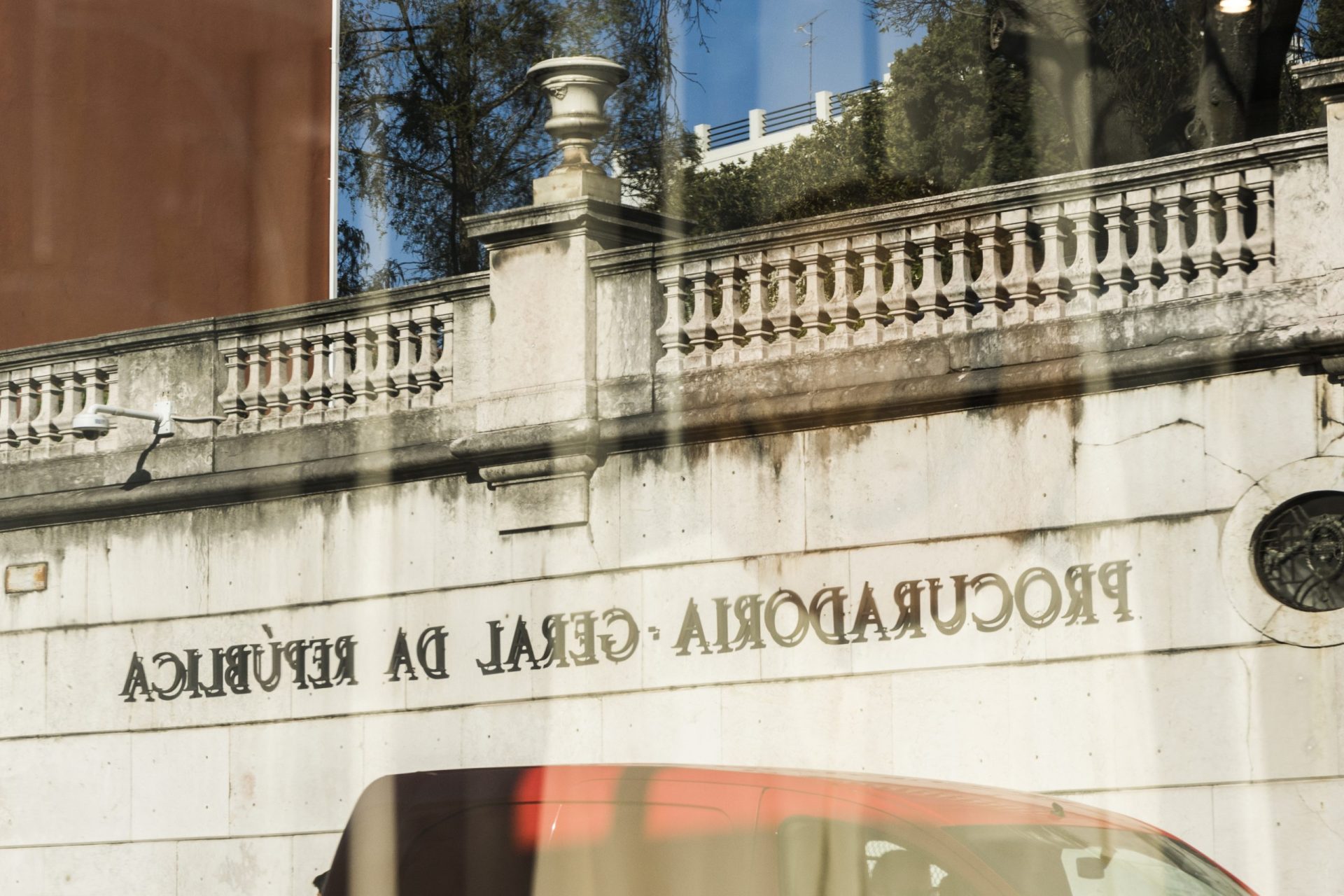 Funcionários judiciais indignados por terem trabalhado no Carnaval