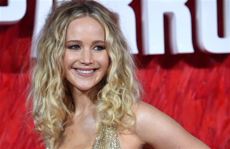 Jennifer Lawrence viu três minutos do ‘Linha Fantasma’ e ficou aborrecida