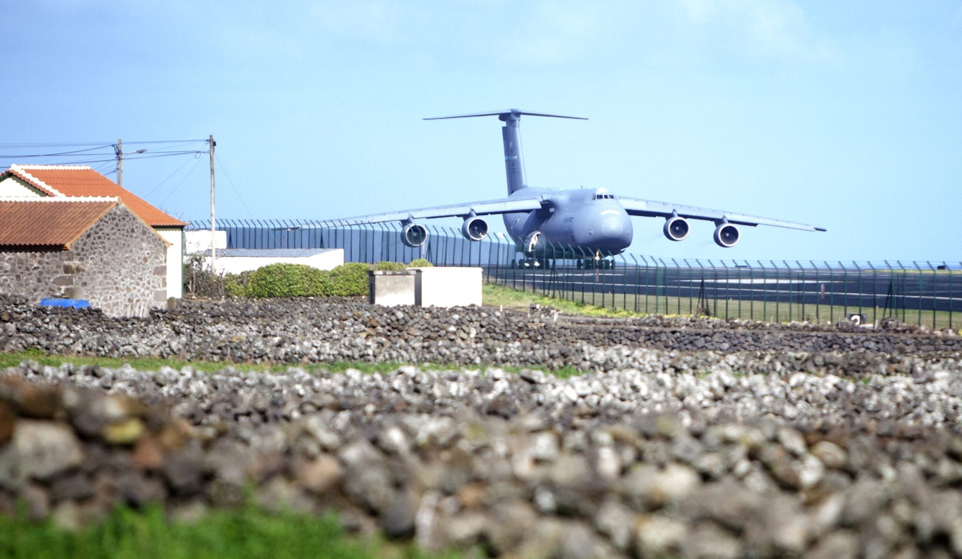 Base das Lajes. “Quem ganha sempre são os Estados Unidos”