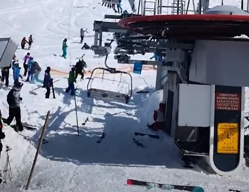 Teleférico começa a andar ao dobro da velocidade e faz vários feridos | VÍDEO