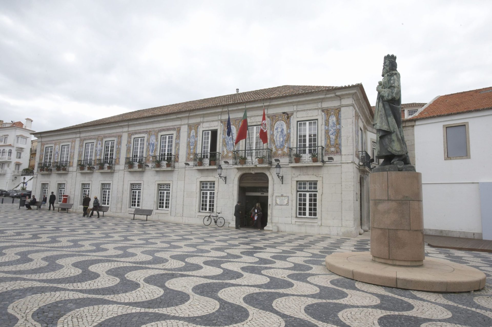 “Não há paciência para estes joguinhos partidários constantes”