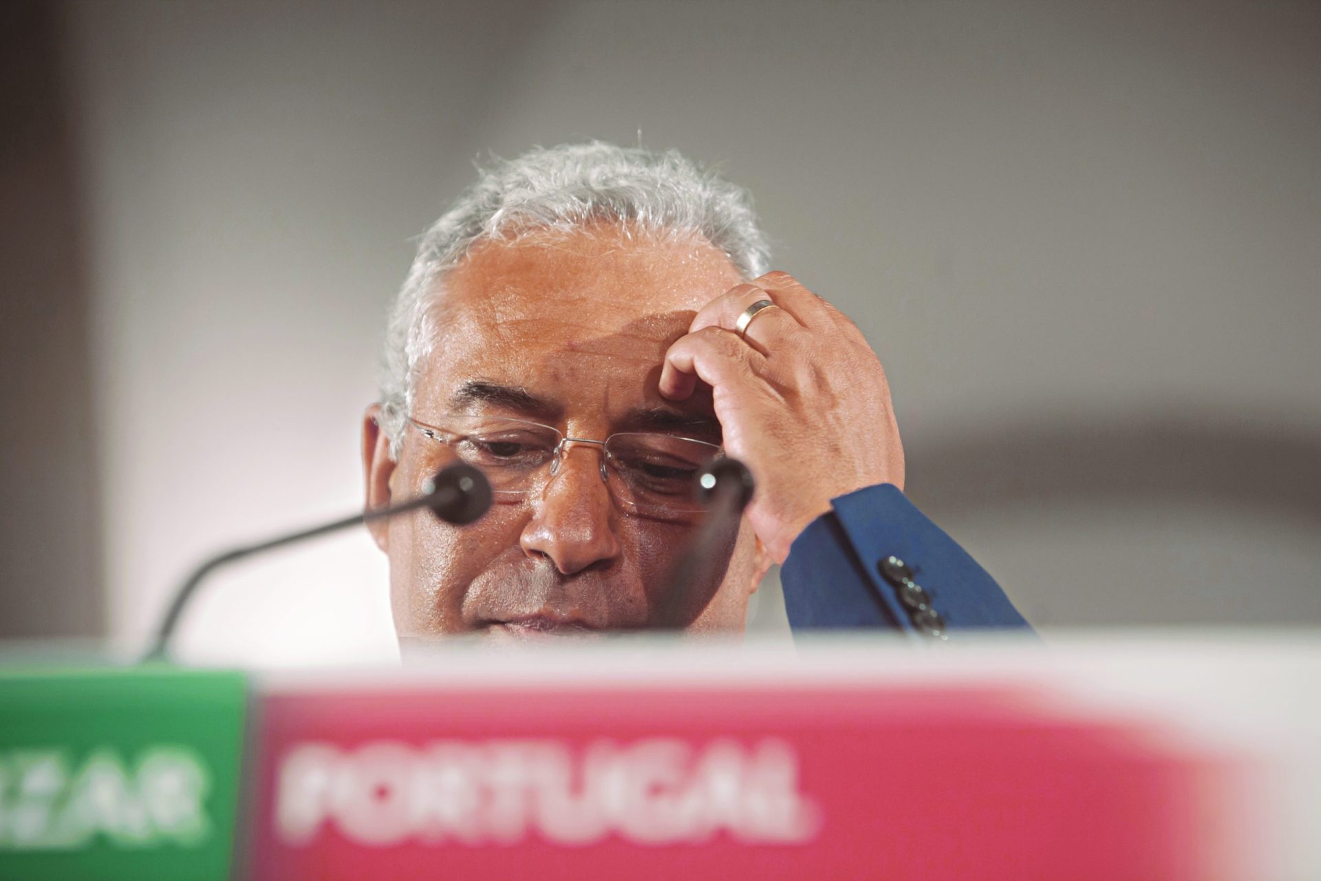 Costa admite que tem poucas ministras no Governo