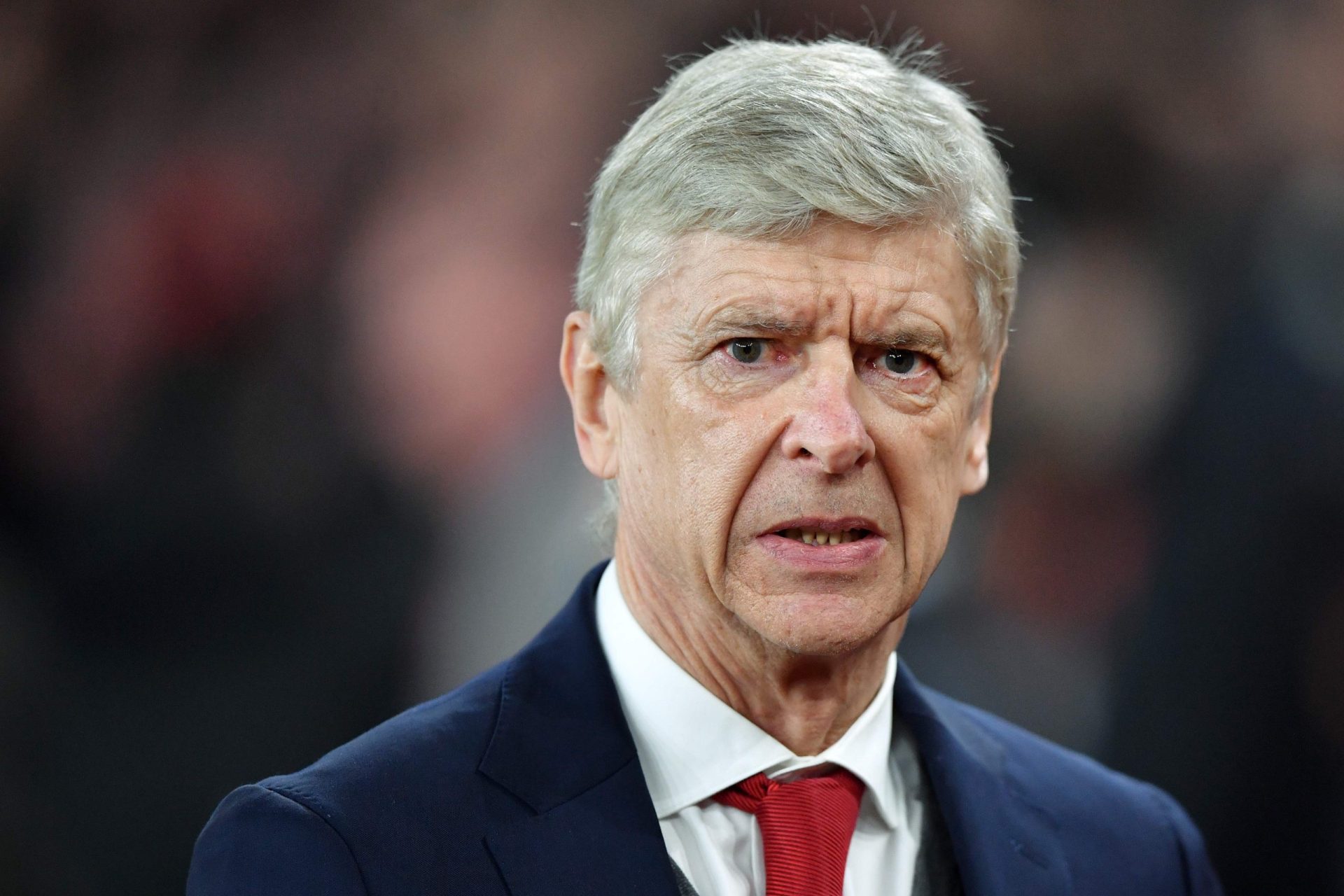 Ao fim de 22 anos, Wenger deixa Arsenal