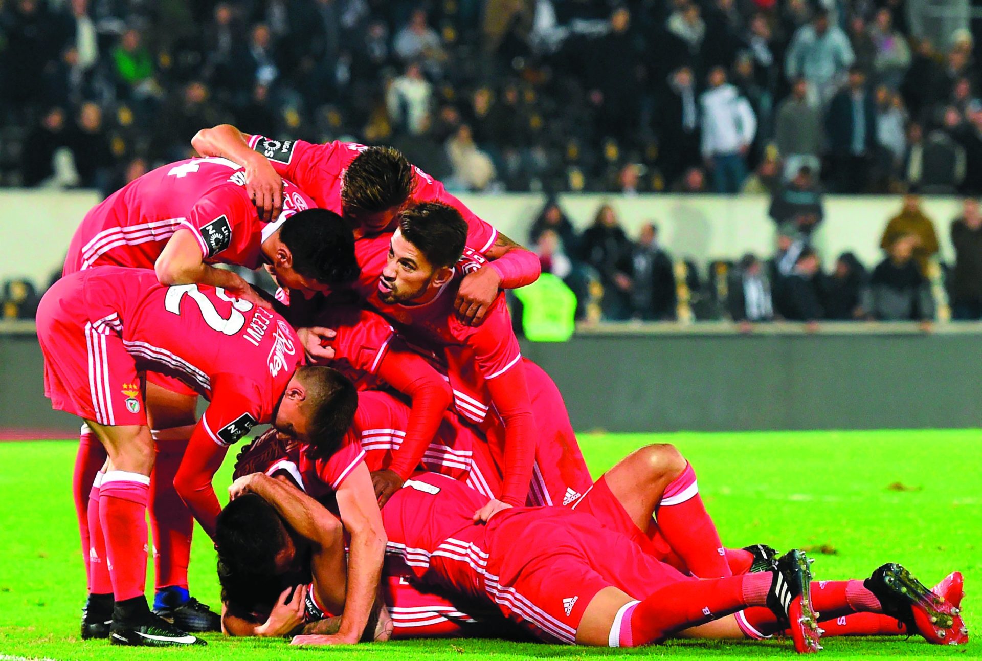 Campeonato. Cabeça para manter vivo o sonho que o dragão tenta hoje roubar