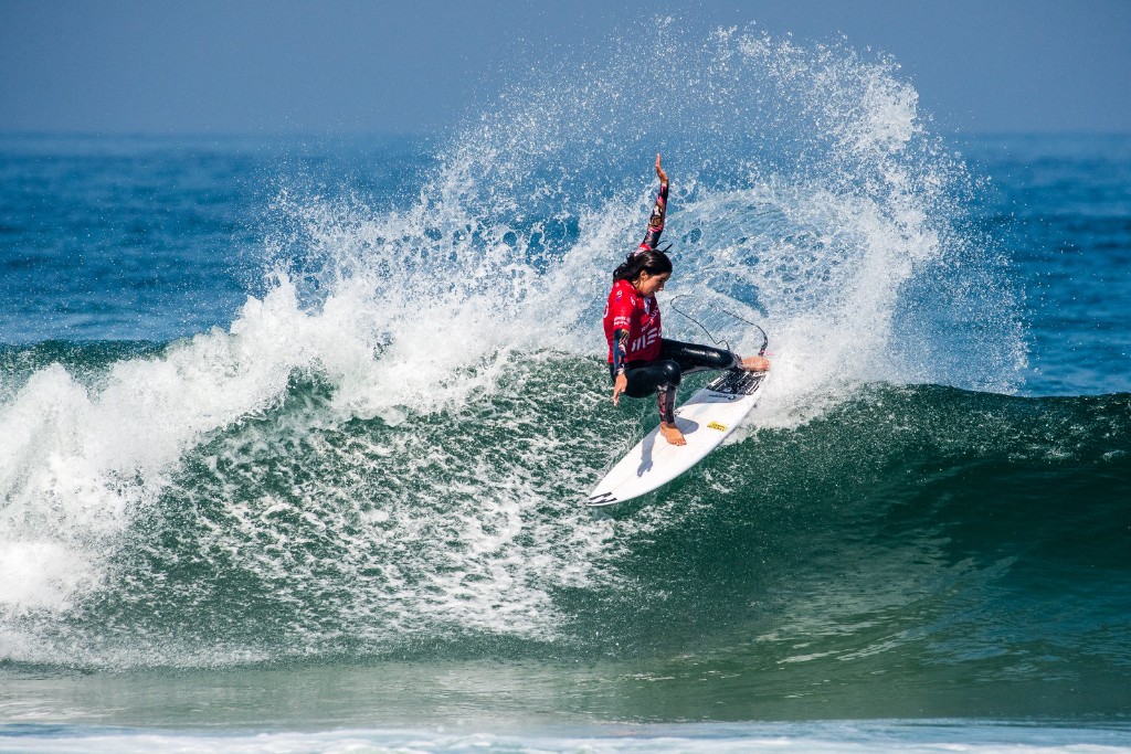 Surf. Teresa Bonvalot: “Não gosto de perder nem a feijões”